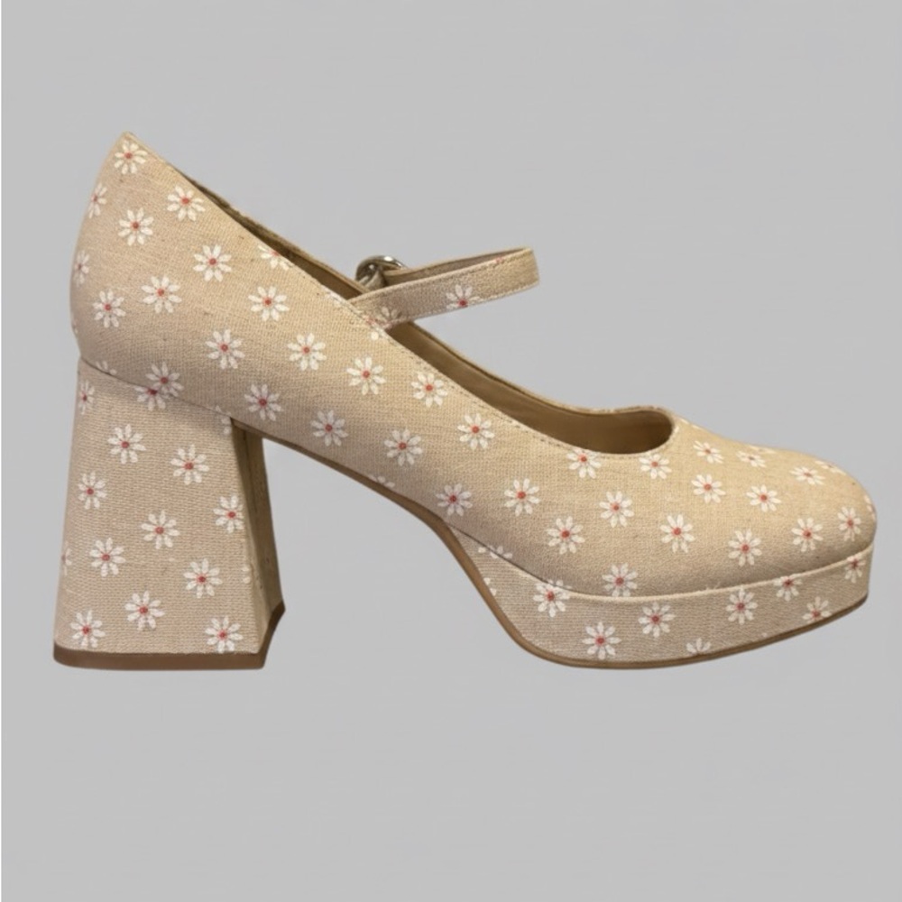 New Madden Girl Platform Mary Jane Tan Canvas Flower Print Block Heels Size 8.5 - Picture 2 of 3